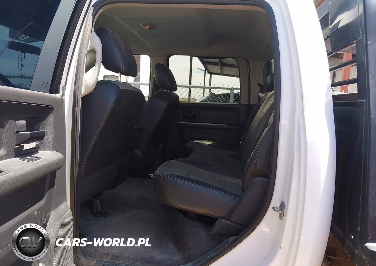 2012 Ram 3500 Chassis St-Slt-Laramie VIN:3C7WDTCL5CG134401 - 7
