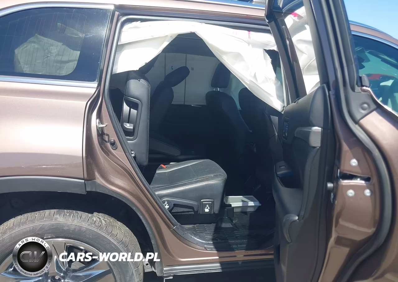 2018 Toyota Highlander Hybrid Limited Platinum VIN:5TDDGRFH0JS045193 - 8