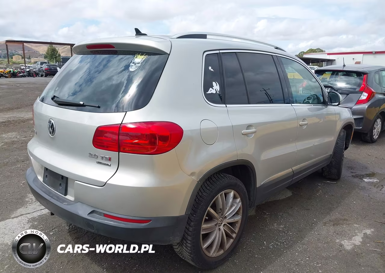 2012 Volkswagen Tiguan Se VIN:WVGBV7AX2CW529431 - 4