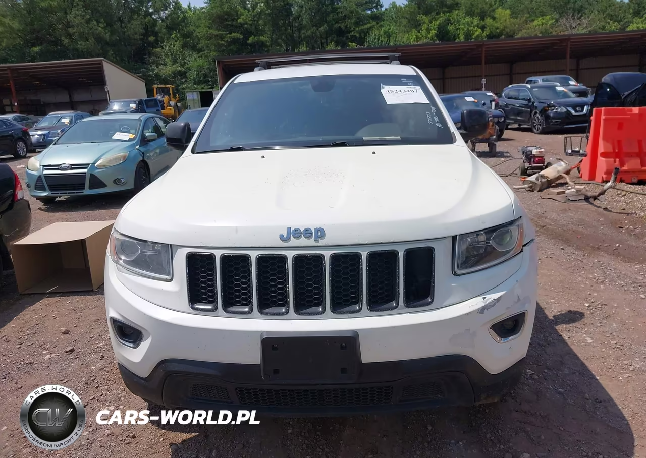 2015 Jeep Grand Cherokee Laredo VIN:1C4RJFAG1FC871273 - 12