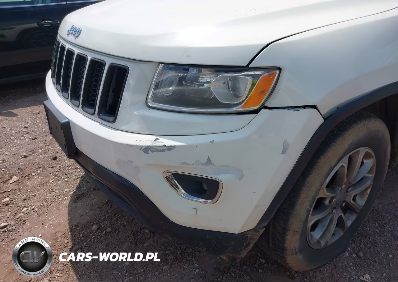 2015 Jeep Grand Cherokee Laredo VIN:1C4RJFAG1FC871273 - 6