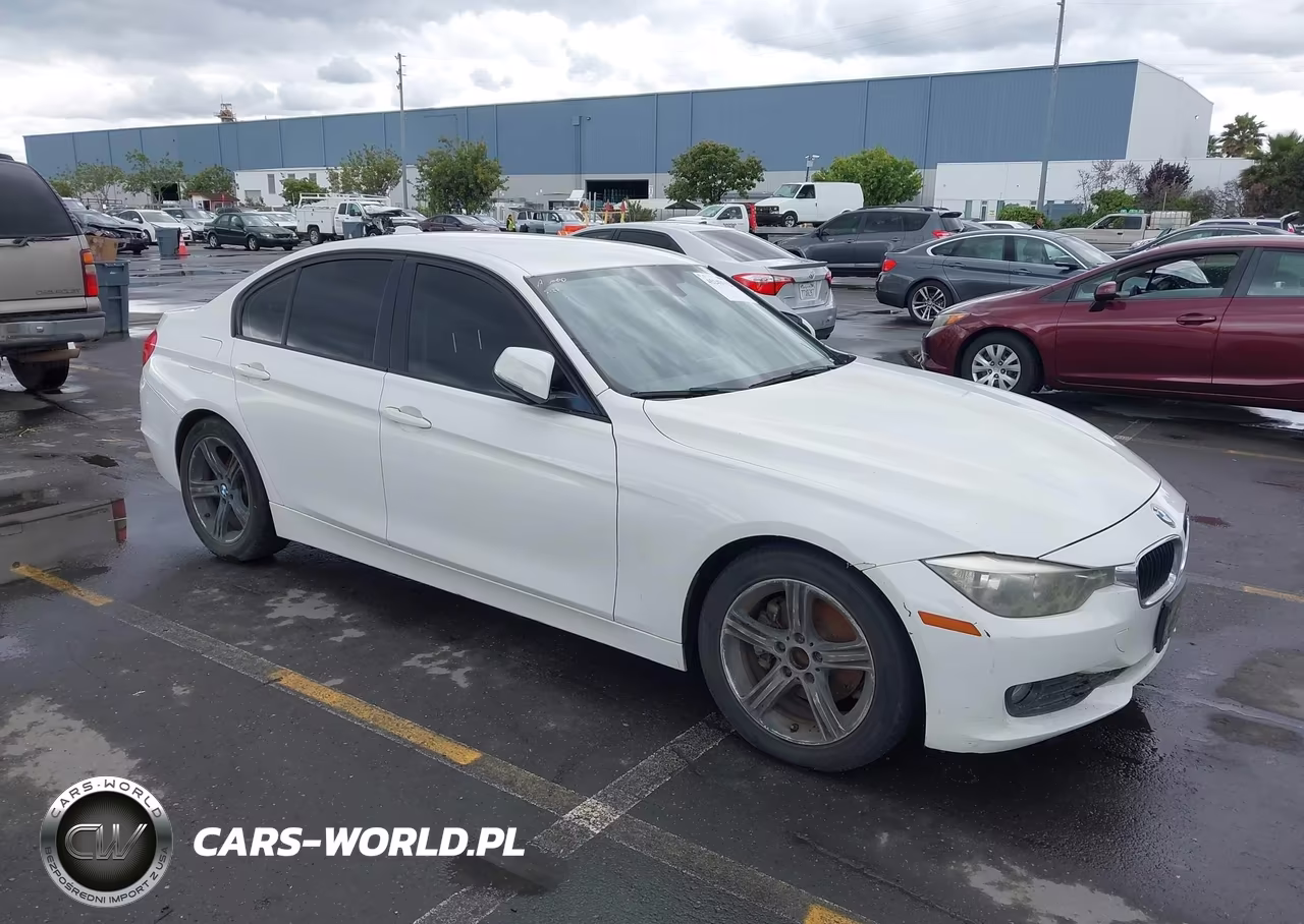 2013 BMW 320I
