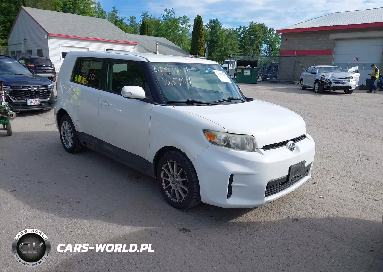 2011 Scion Xb