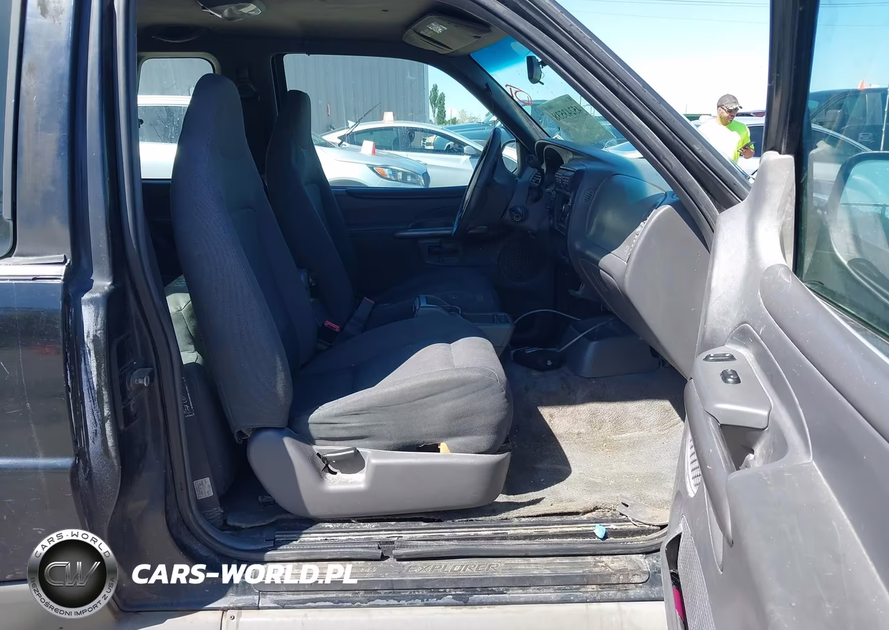 2001 Ford Explorer Sport VIN:1FMYU70E51UA43959 - 5