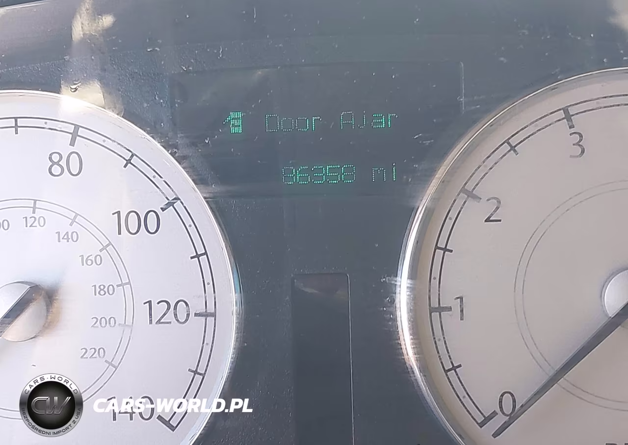 2005 Chrysler 300 Touring VIN:2C3JA53G55H674921 - 16