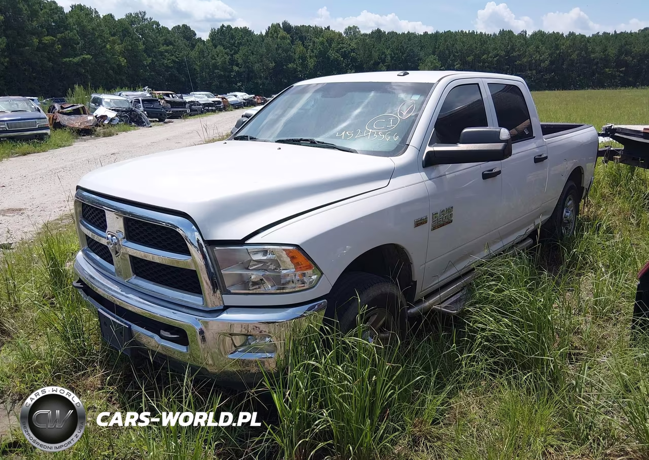 2017 Ram 2500 Tradesman 4X2 6'4 Box VIN:3C6UR4CJ9HG611727 - 2