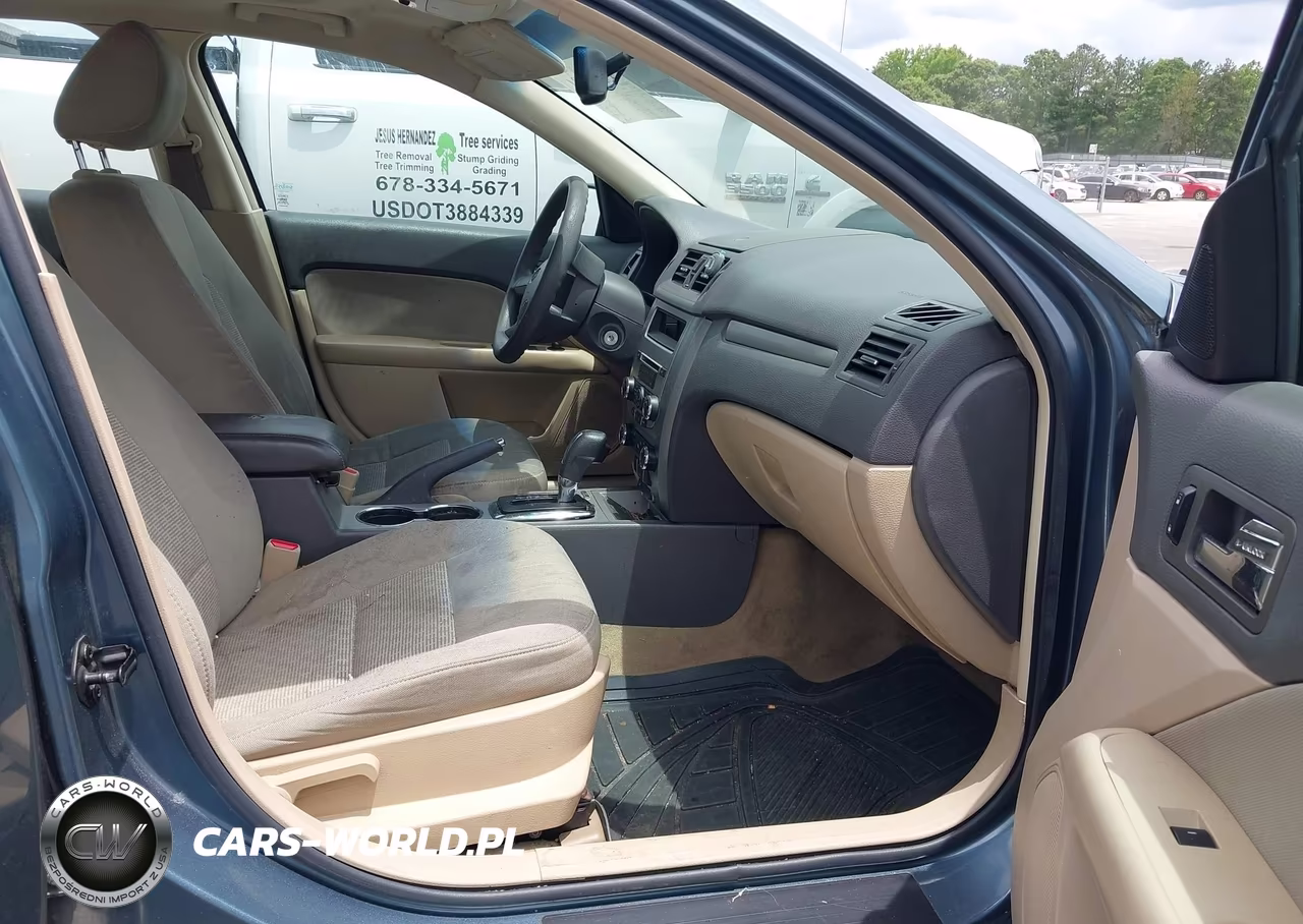 2011 Ford Fusion Se VIN:3FAHP0HA3BR103451 - 5