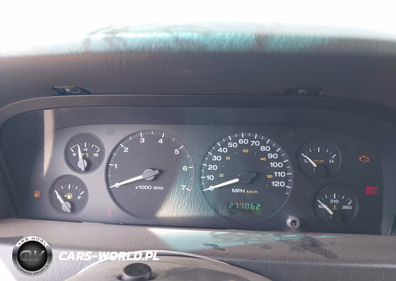 2004 Jeep Grand Cherokee Laredo VIN:1J4GW48S44C233906 - 7