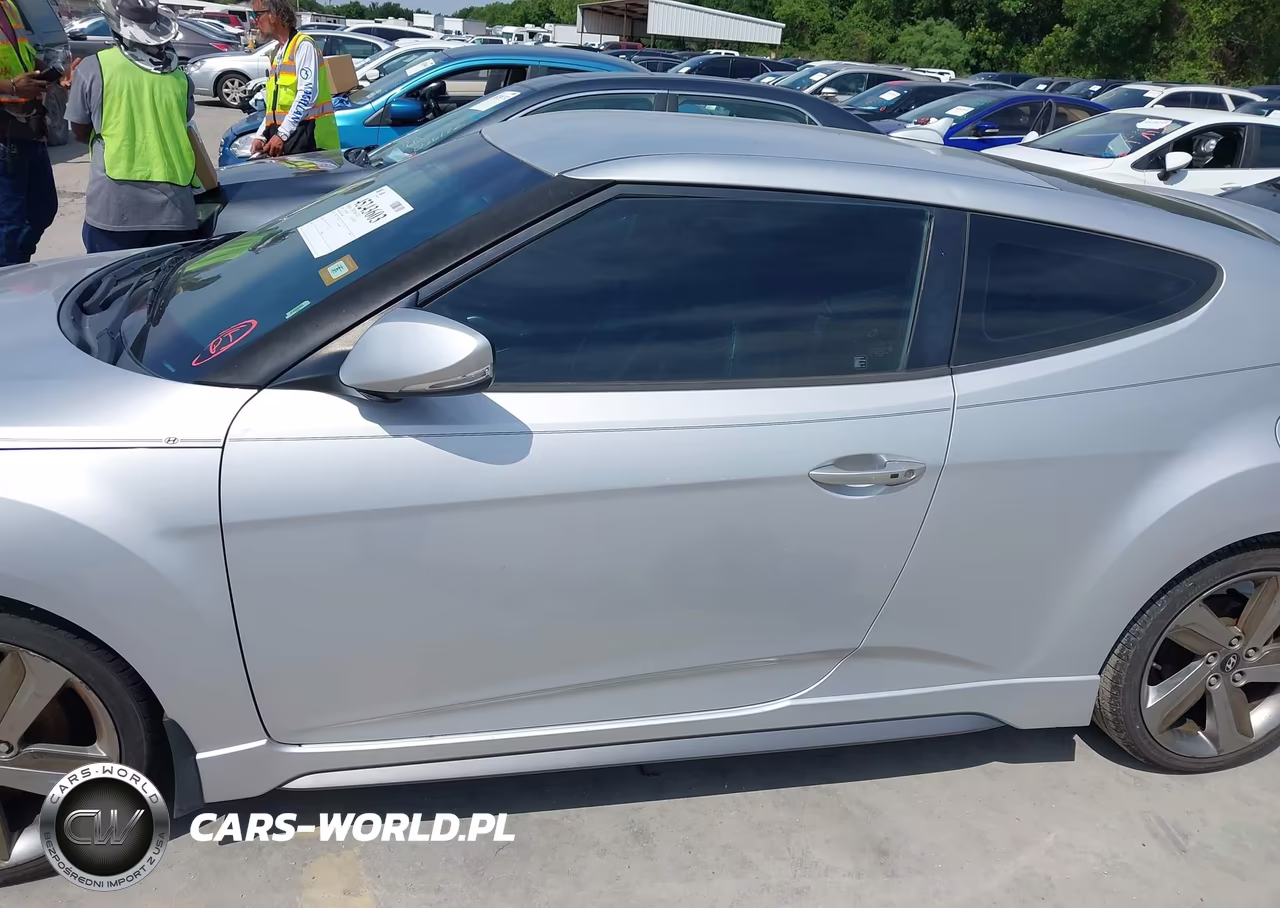 2014 Hyundai Veloster Turbo W-Black VIN:KMHTC6AE9EU200680 - 14