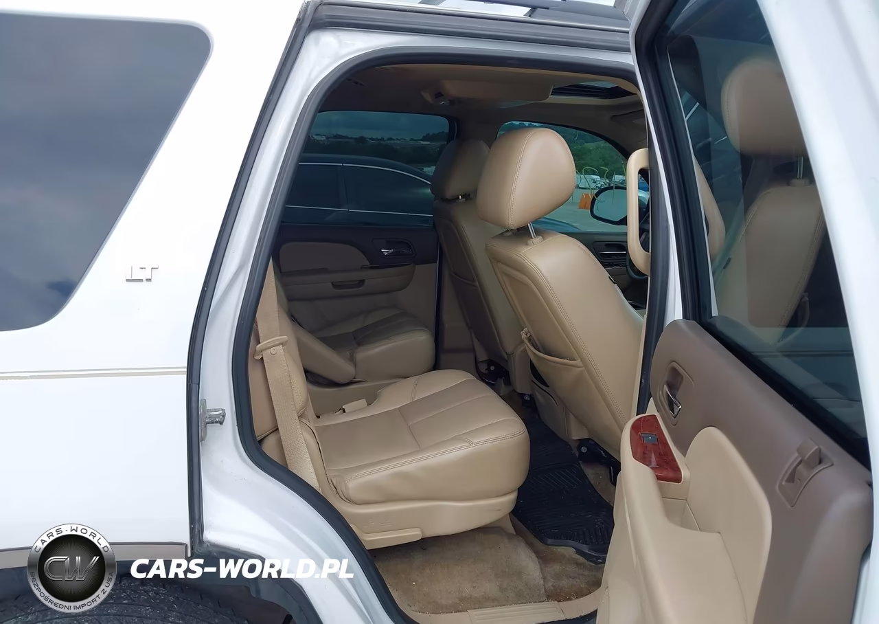 2011 Chevrolet Tahoe Lt VIN:1GNSKBE06BR390681 - 8