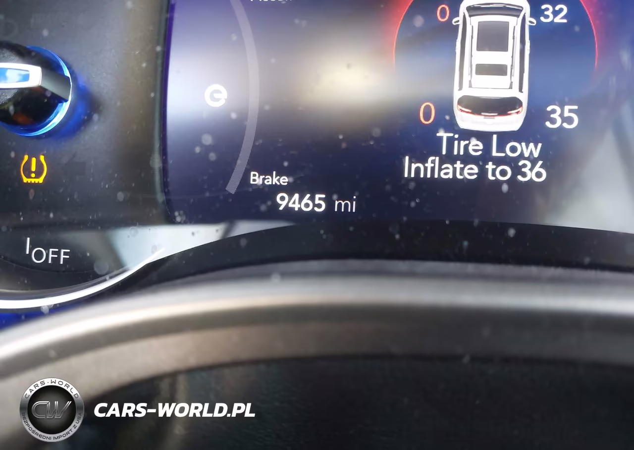 2024 Chrysler Pacifica Hybrid Select VIN:2C4RC1S73RR158270 - 16
