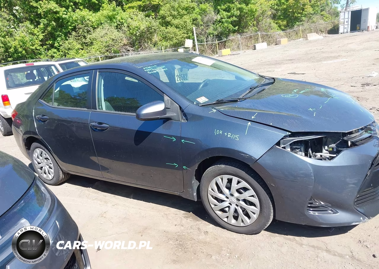 2017 Toyota Corolla Le VIN:2T1BURHE4HC917817 - 13