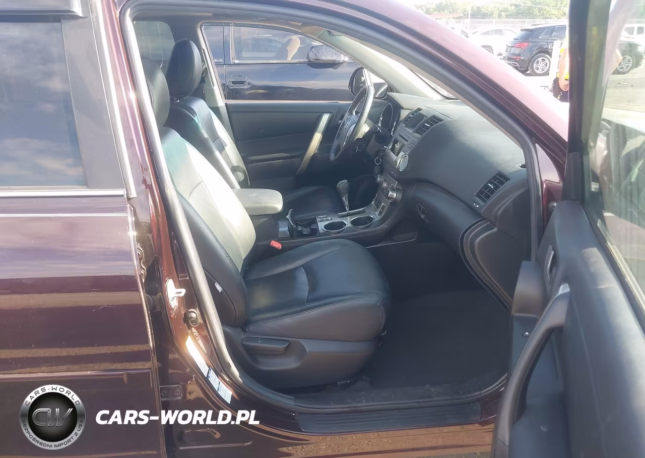 2012 Toyota Highlander Se V6 VIN:5TDBK3EH8CS133402 - 5