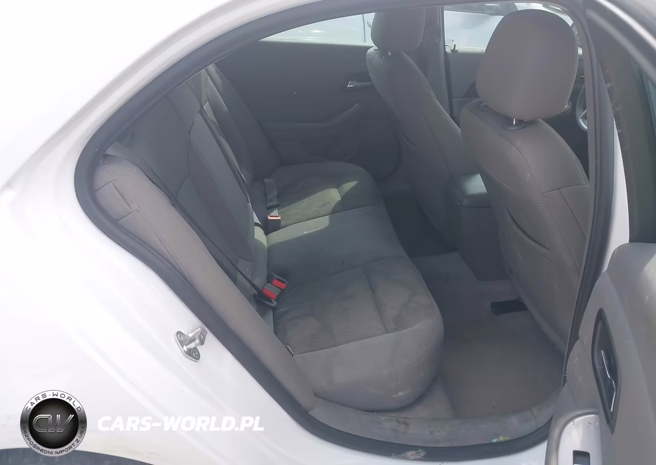 2014 Chevrolet Malibu 1Ls VIN:1G11B5SL1EF170156 - 8