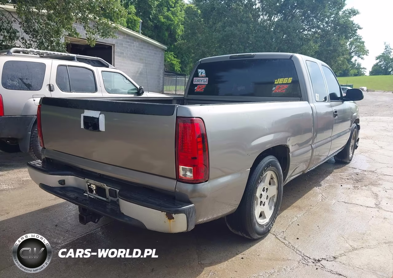 2007 Chevrolet Silverado 1500 Classic Work Truck VIN:1GCEC19X87Z166145 - 4