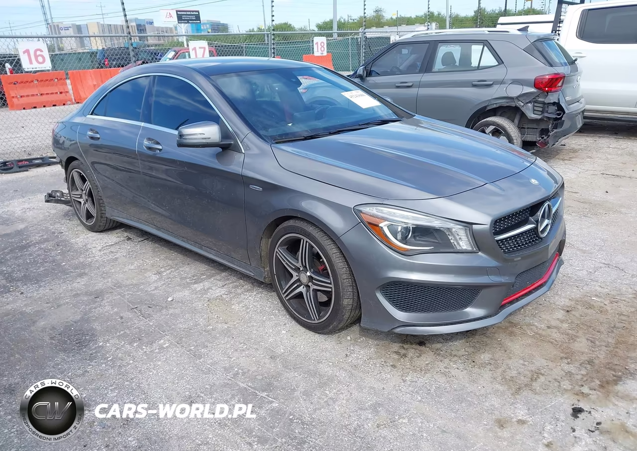 2015 Mercedes-Benz Cla 250 – zdjęcie 1 z 17