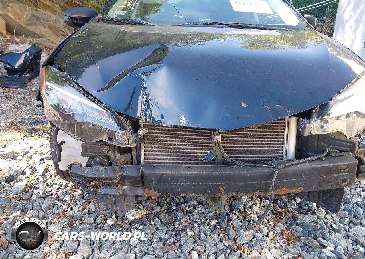 2017 Toyota Corolla Le VIN:2T1BURHE0HC824681 - 6