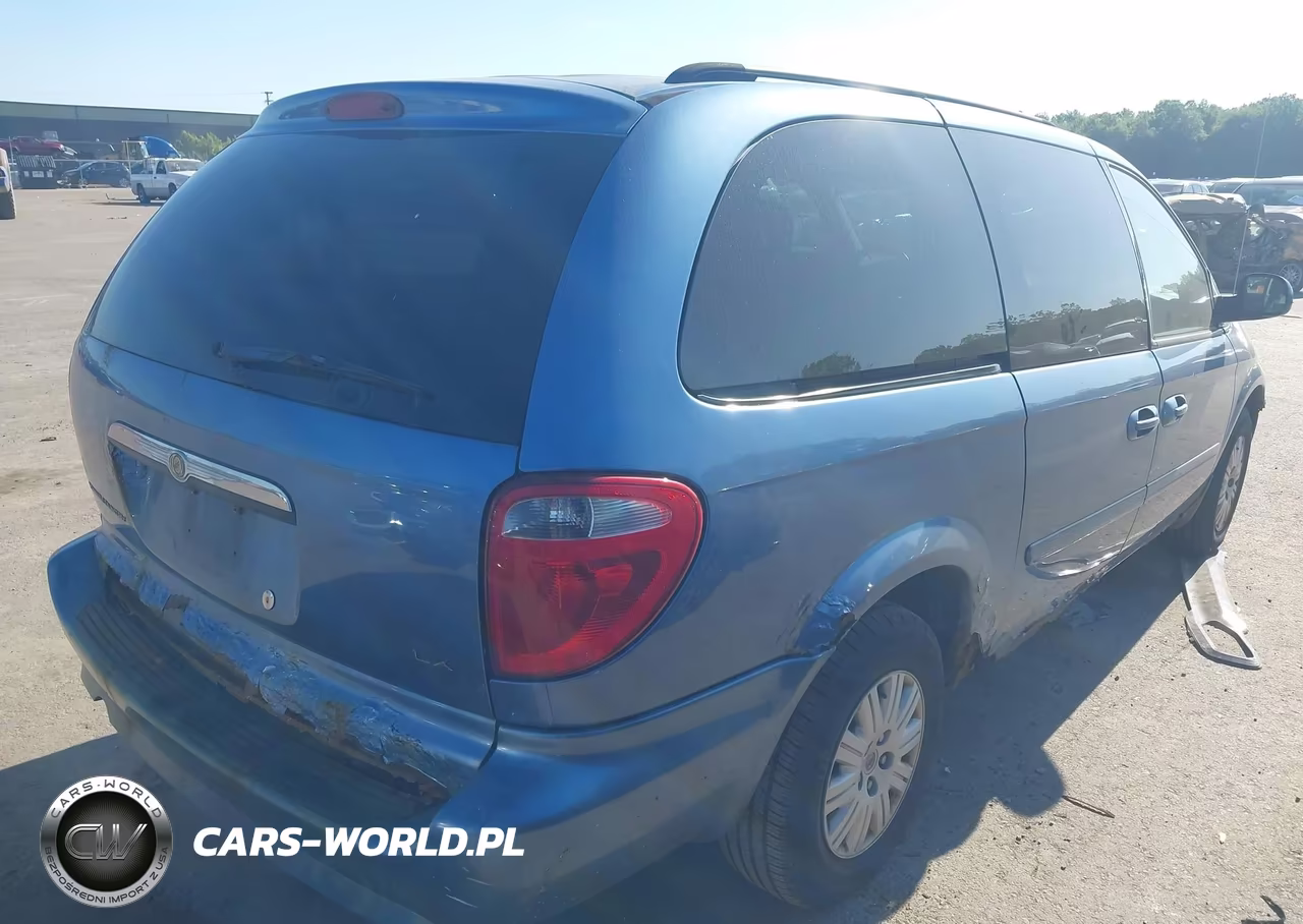 2007 Chrysler Town & Country Lx VIN:2A4GP44R47R284995 - 4