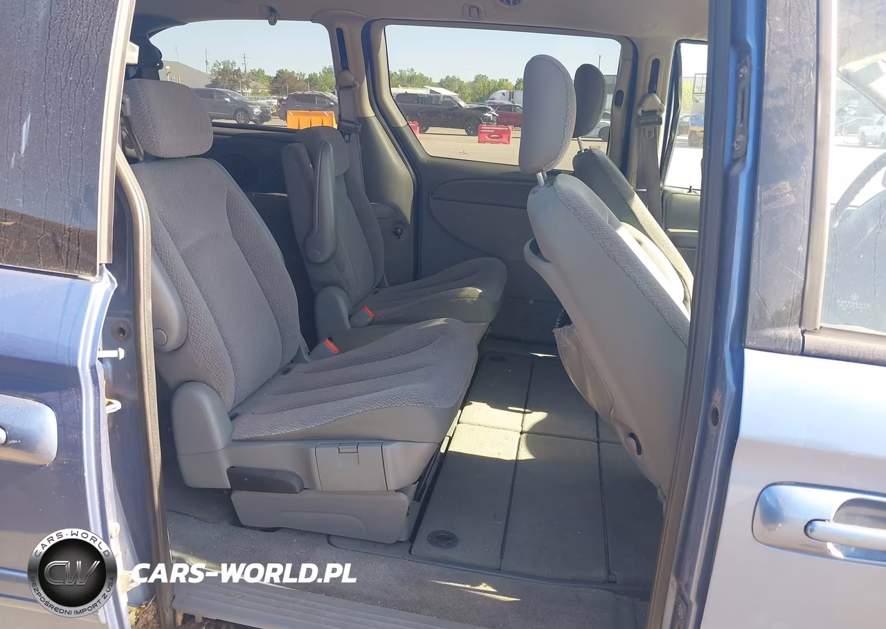 2007 Chrysler Town & Country Lx VIN:2A4GP44R47R284995 - 8