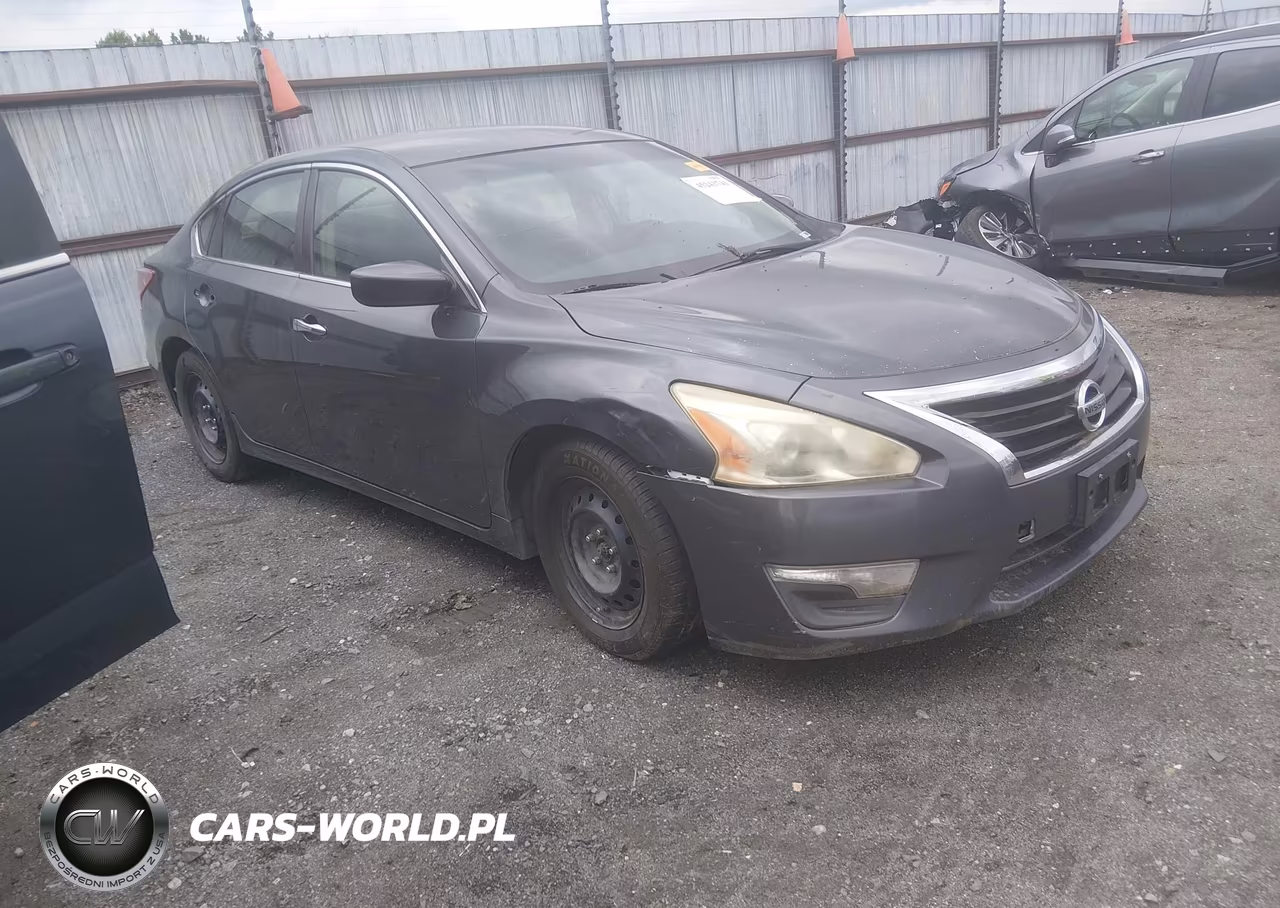 2013 Nissan Altima 2.5 – zdjęcie 1 z 11