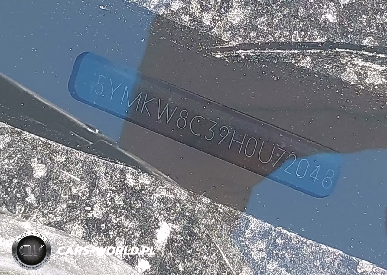 2017 BMW X6 M VIN:5YMKW8C39H0U72048 - 17