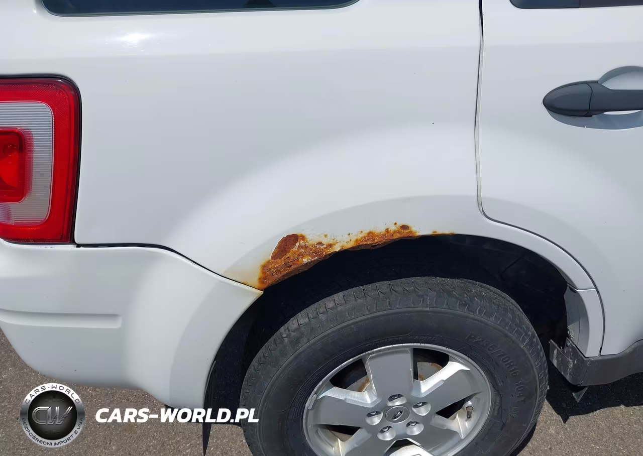 2012 Ford Escape Xls VIN:1FMCU0C76CKA23040 - 14