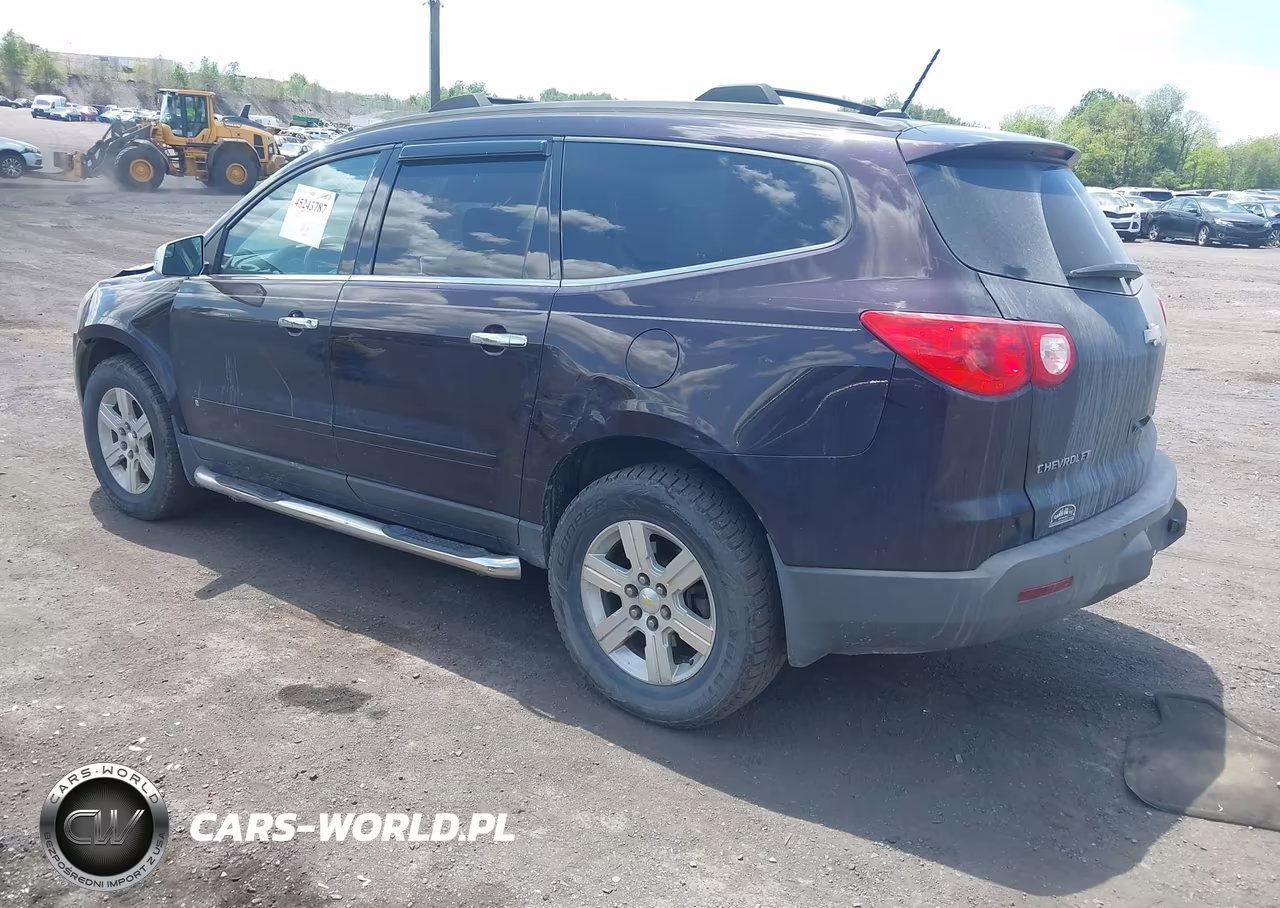 2010 Chevrolet Traverse Lt VIN:1GNLVFED6AS112540 - 3