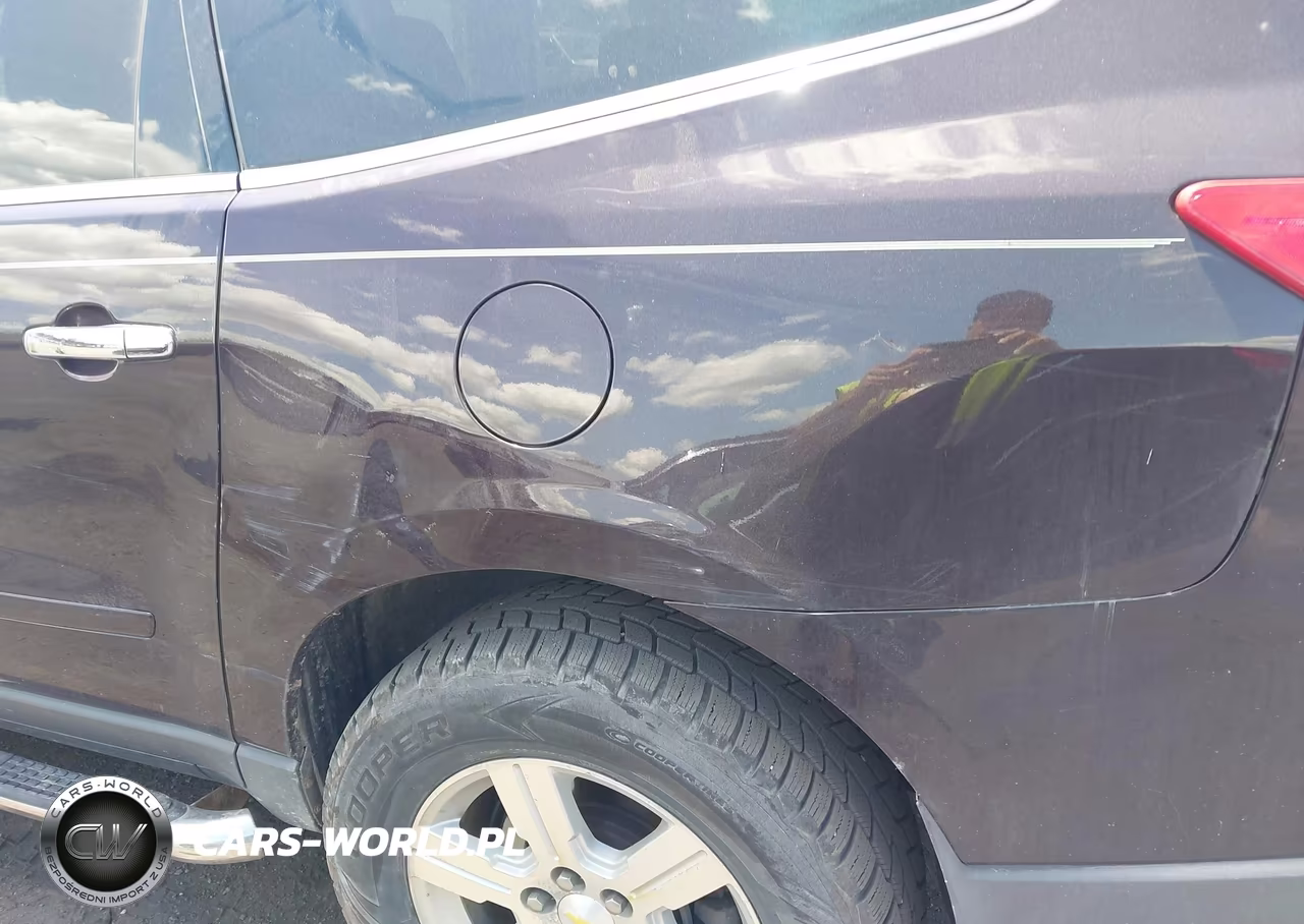 2010 Chevrolet Traverse Lt VIN:1GNLVFED6AS112540 - 6