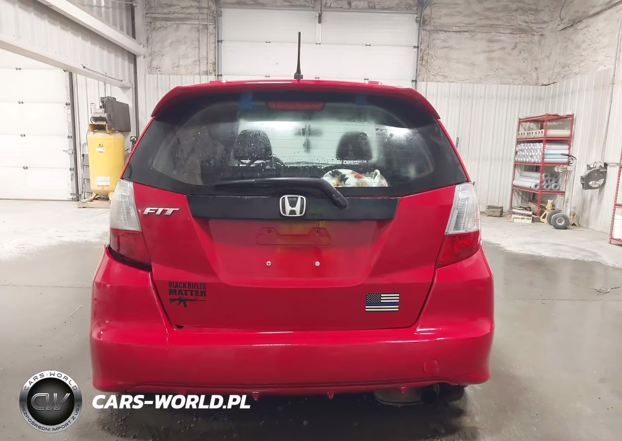 2013 Honda Fit Sport VIN:JHMGE8H5XDC054763 - 15