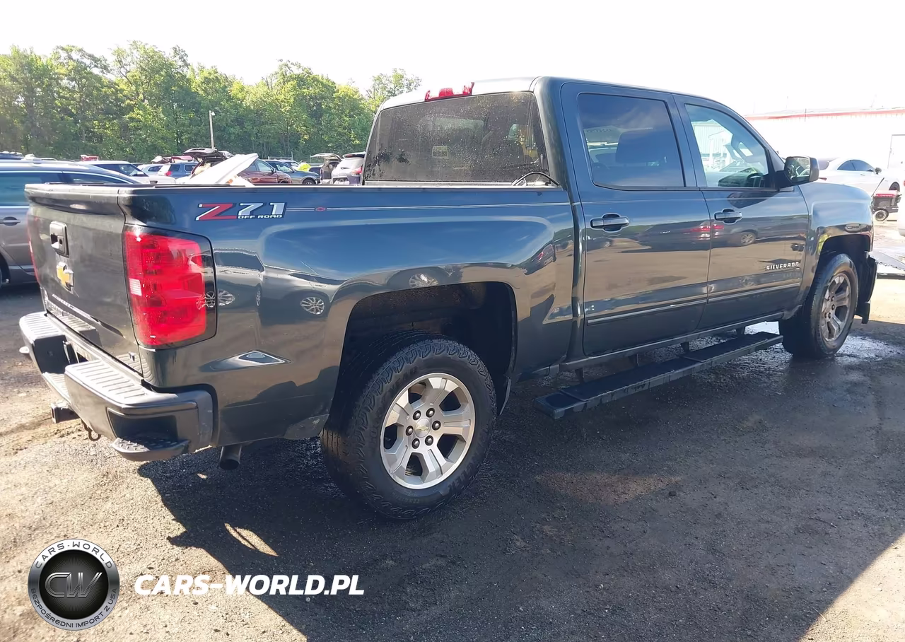 2018 Chevrolet Silverado 1500 2Lt VIN:3GCUKREC7JG133998 - 4