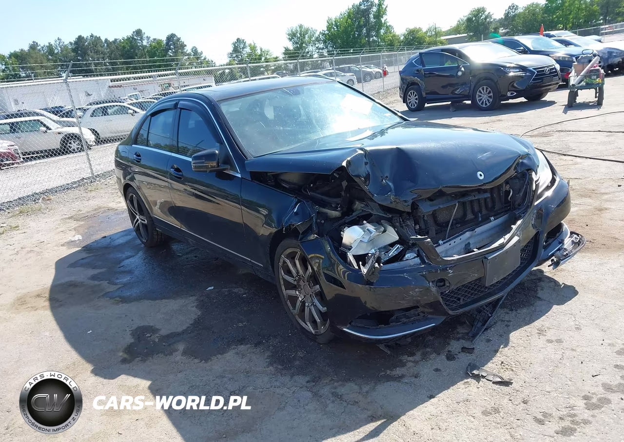 2012 Mercedes-Benz C 300 Luxury 4Matic – zdjęcie 1 z 16