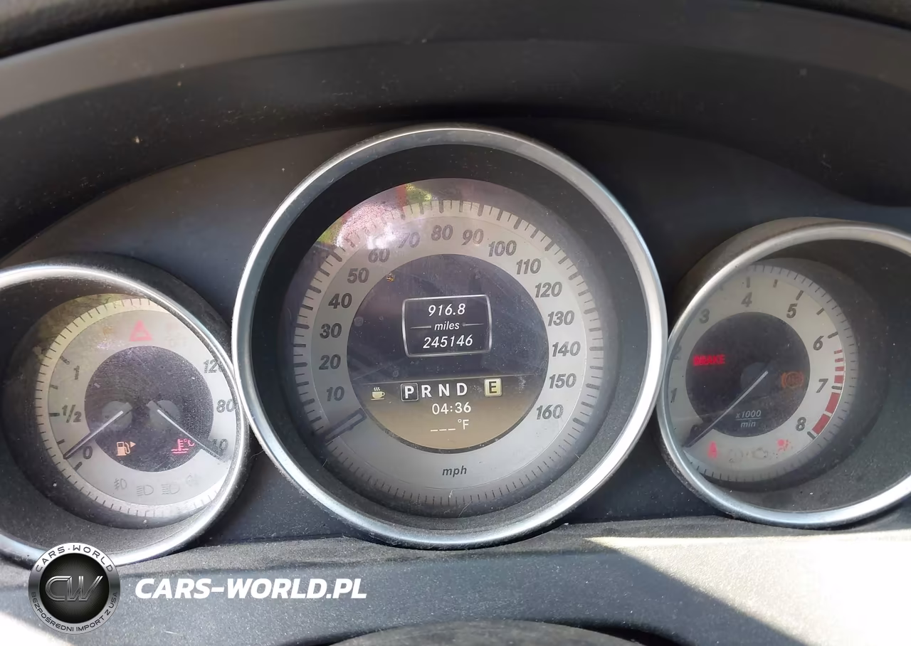 2012 Mercedes-Benz C 300 Luxury 4Matic VIN:WDDGF8BB2CR226945 - 7