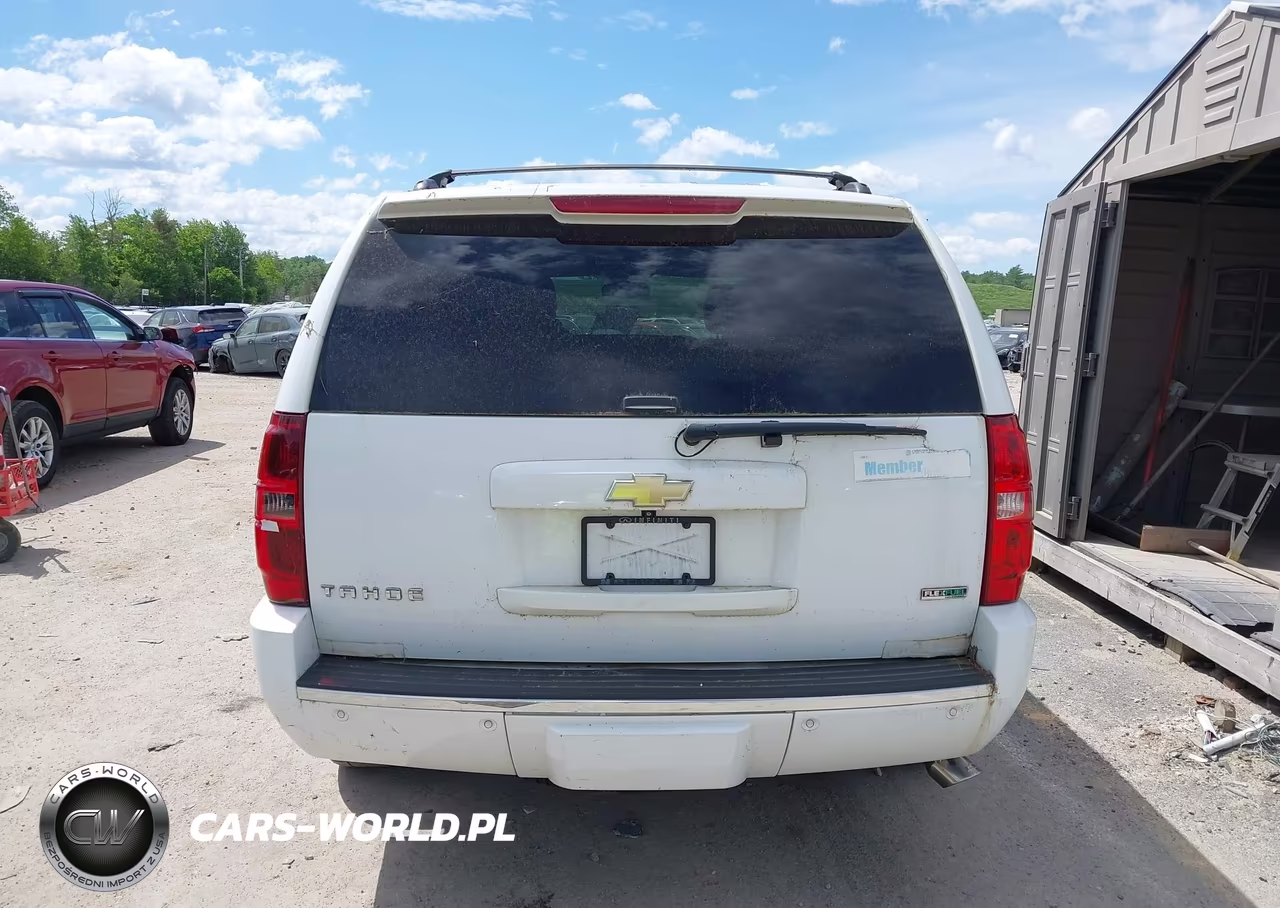 2011 Chevrolet Tahoe Ltz VIN:1GNSKCE08BR138081 - 16