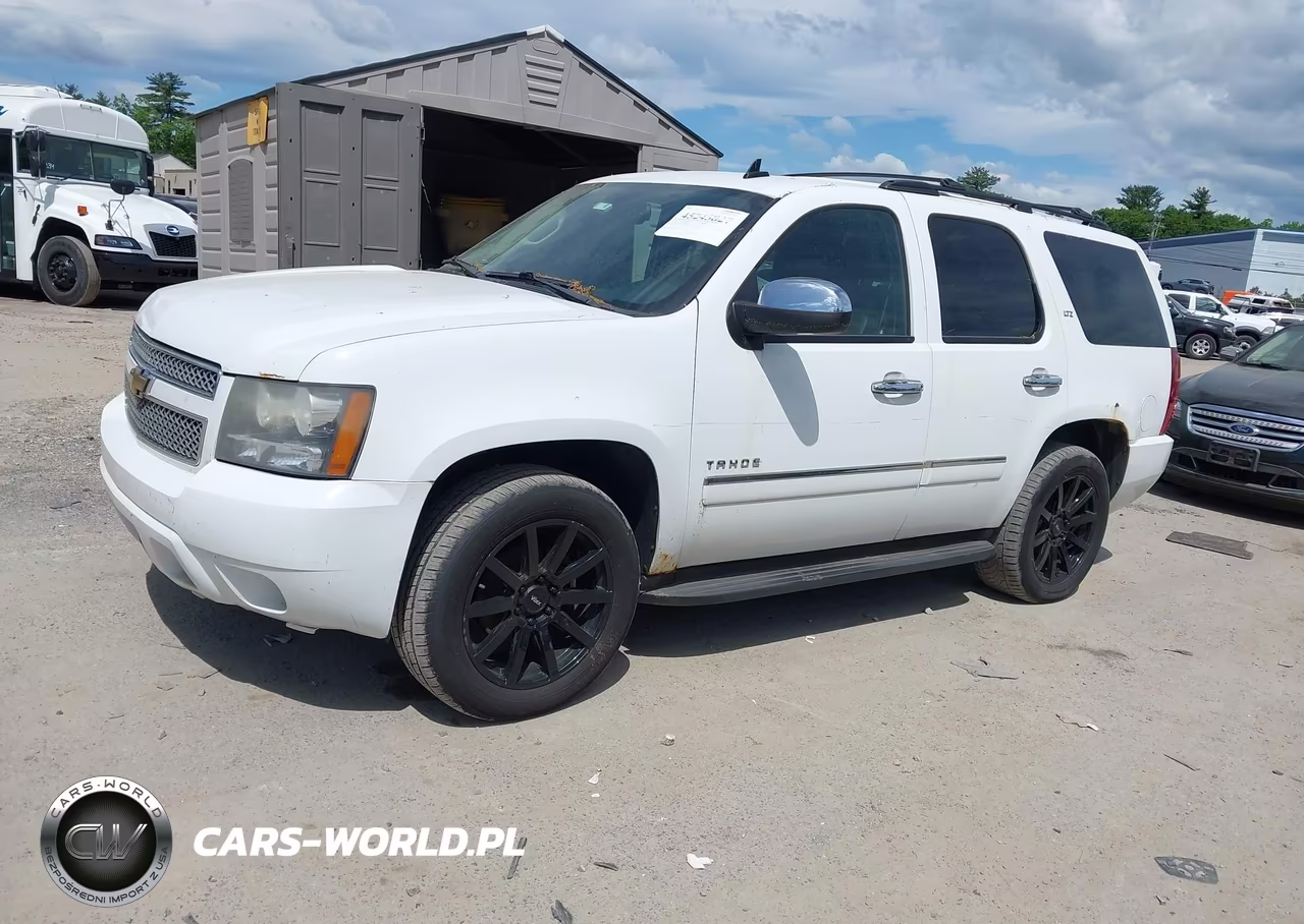 2011 Chevrolet Tahoe Ltz VIN:1GNSKCE08BR138081 - 2