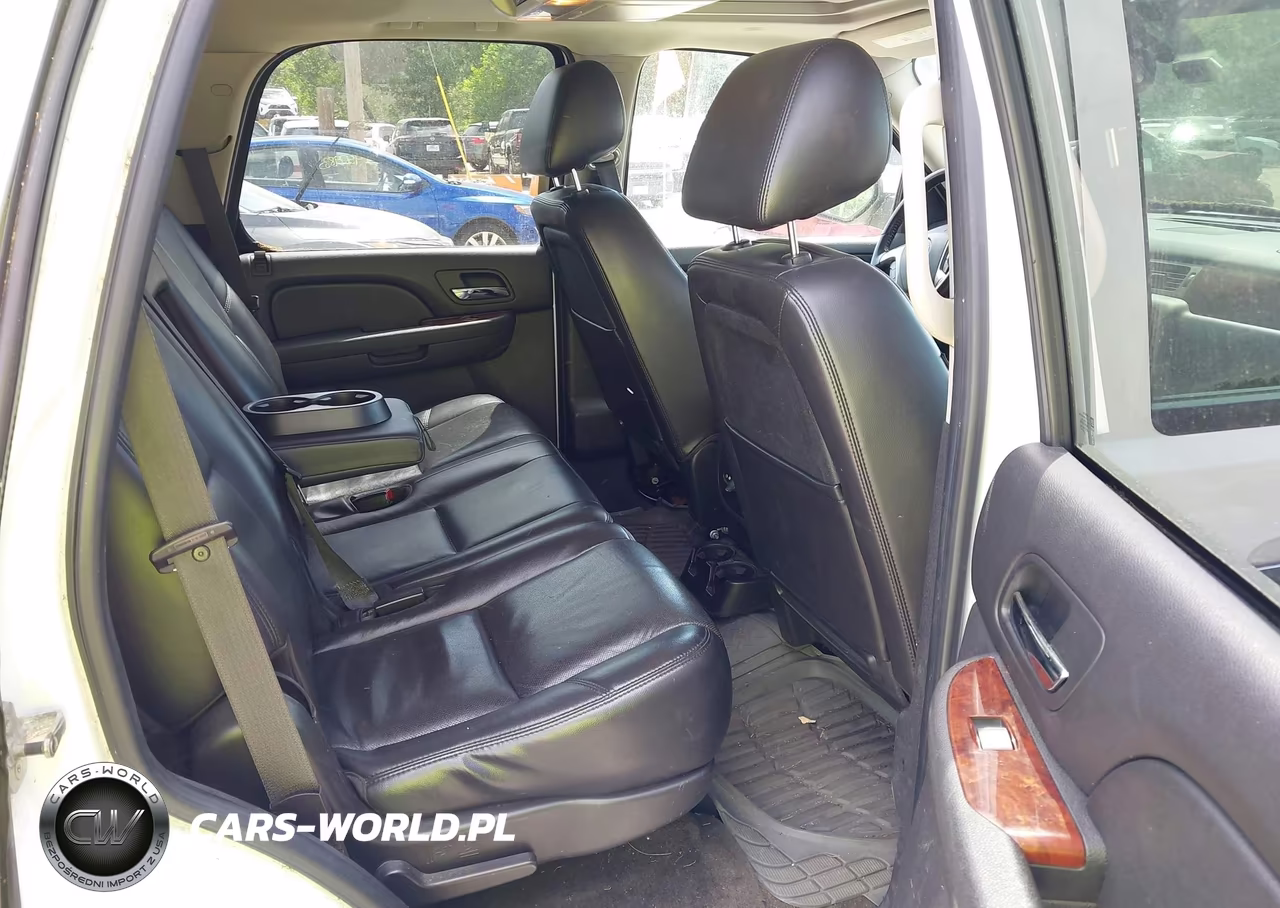 2011 Chevrolet Tahoe Ltz VIN:1GNSKCE08BR138081 - 8