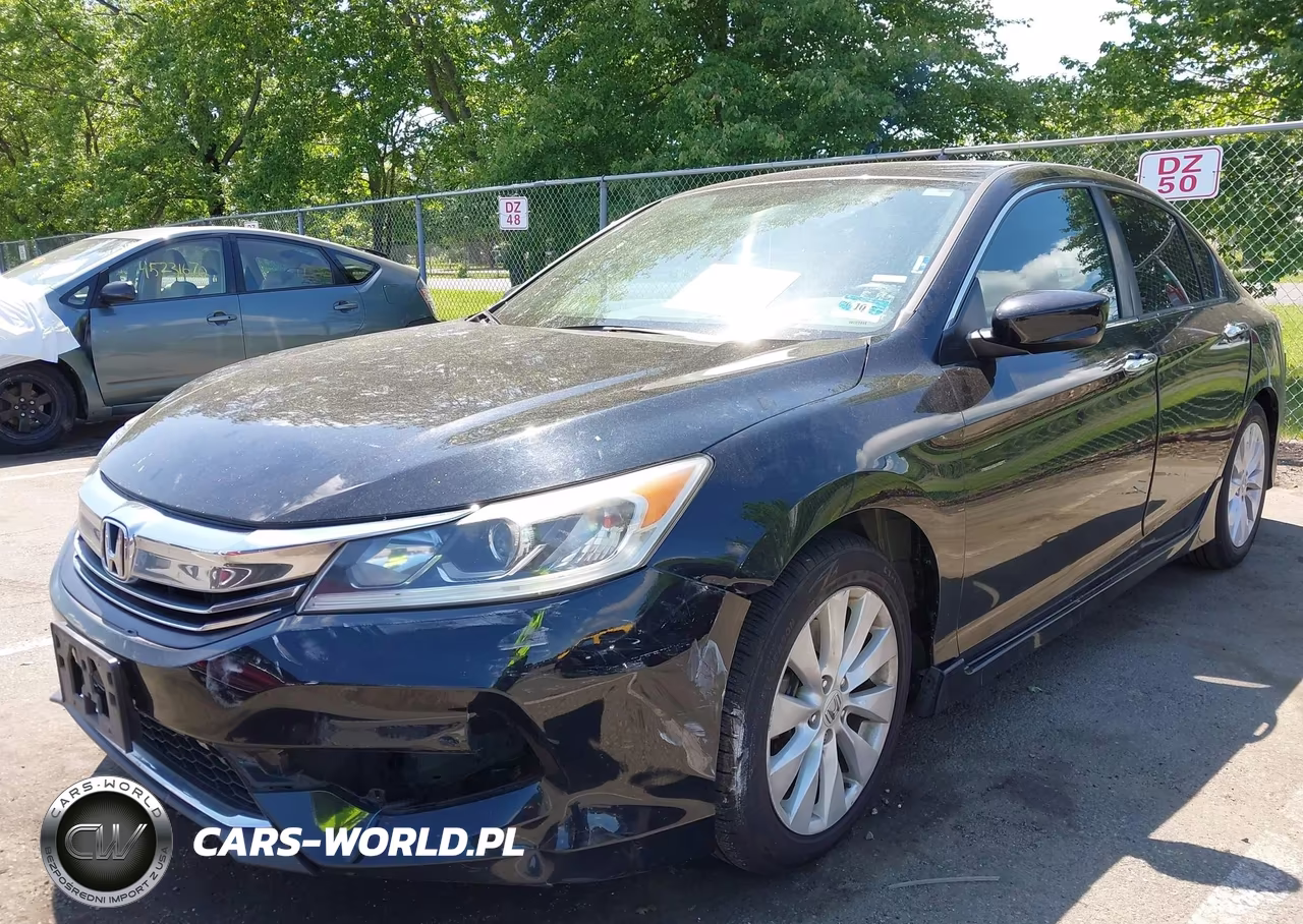 2017 Honda Accord Sport VIN:1HGCR2F5XHA022936 - 6