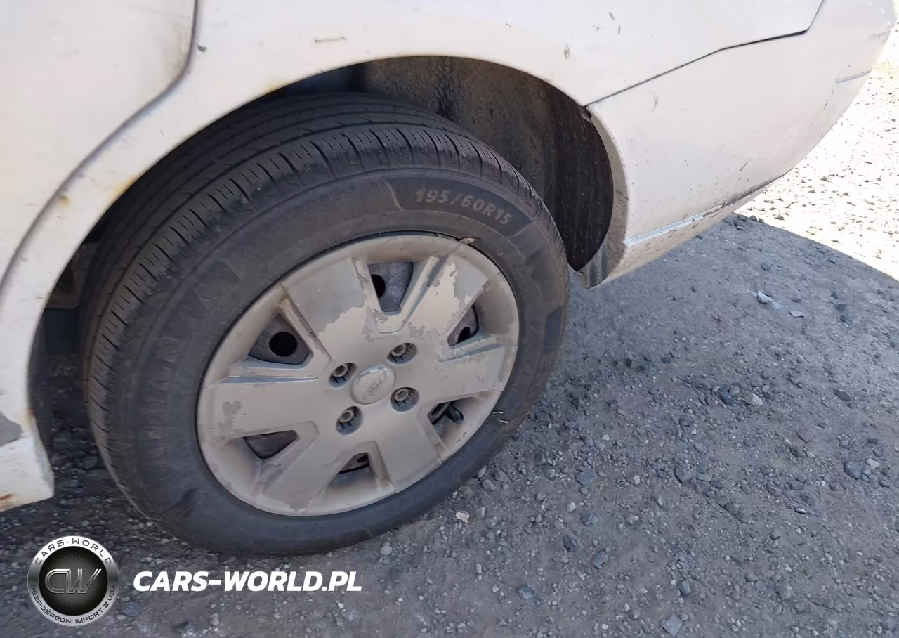 2007 Ford Focus S-Se-Ses VIN:1FAHP34N87W141305 - 12