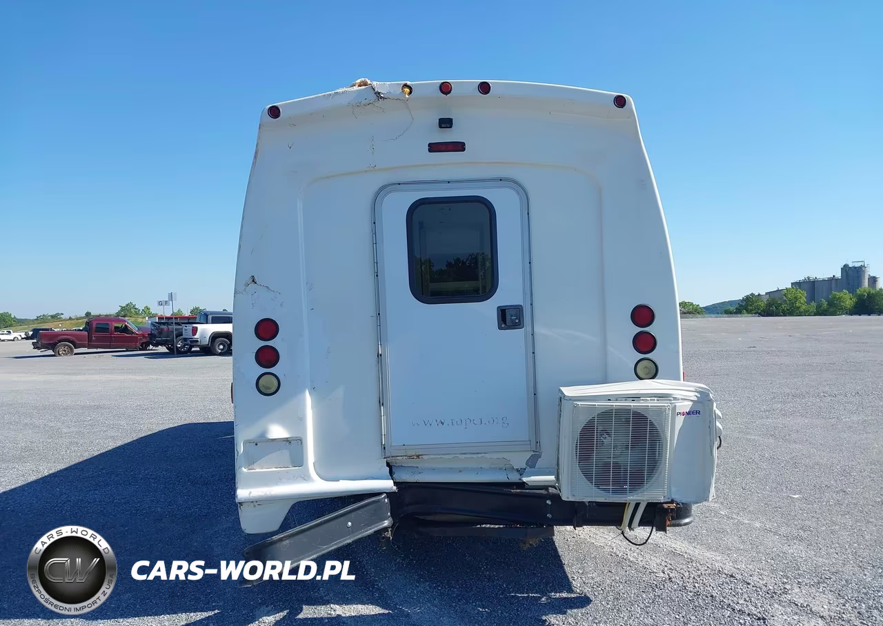 1999 Chevrolet Express Rv Cutaway VIN:1GBJG31J7X1129774 - 15