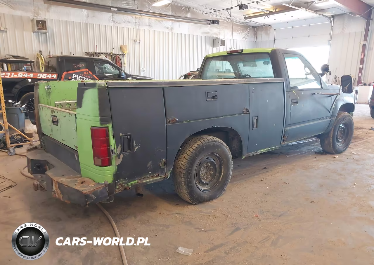 1998 Chevrolet K3500 Chassis VIN:1GBHK34F4WF020372 - 4