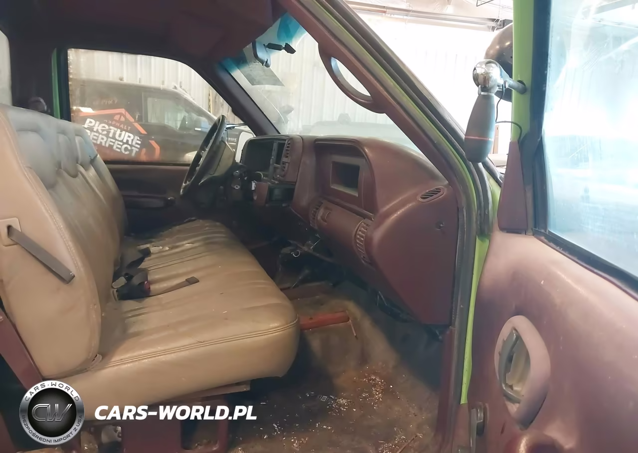 1998 Chevrolet K3500 Chassis VIN:1GBHK34F4WF020372 - 5