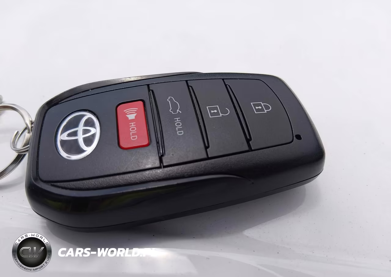 2026 Toyota Camry Se VIN:4T1DAACK5TU667835 - 11
