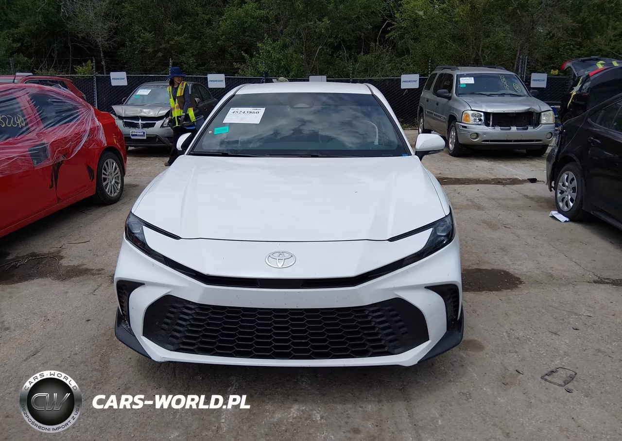 2026 Toyota Camry Se VIN:4T1DAACK5TU667835 - 12