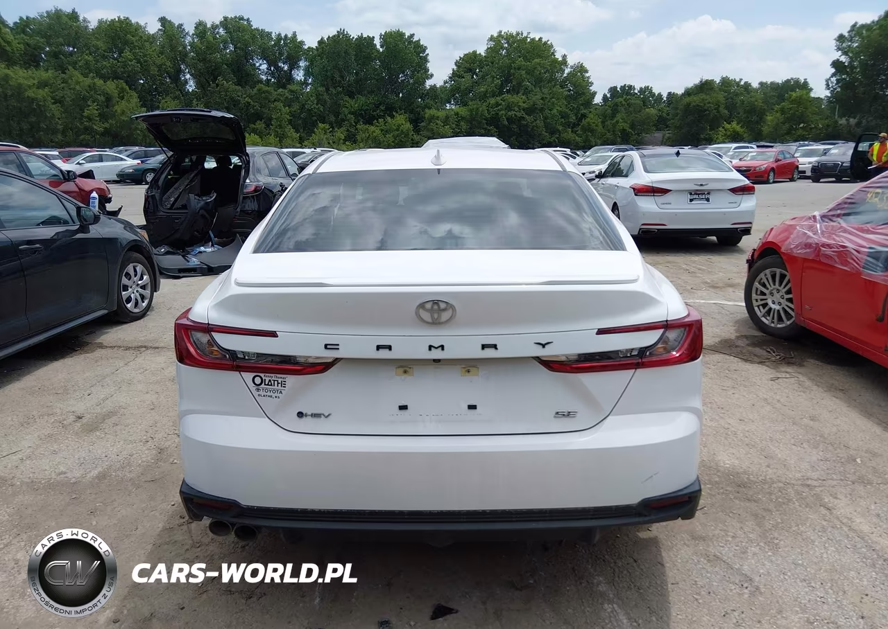 2026 Toyota Camry Se VIN:4T1DAACK5TU667835 - 16