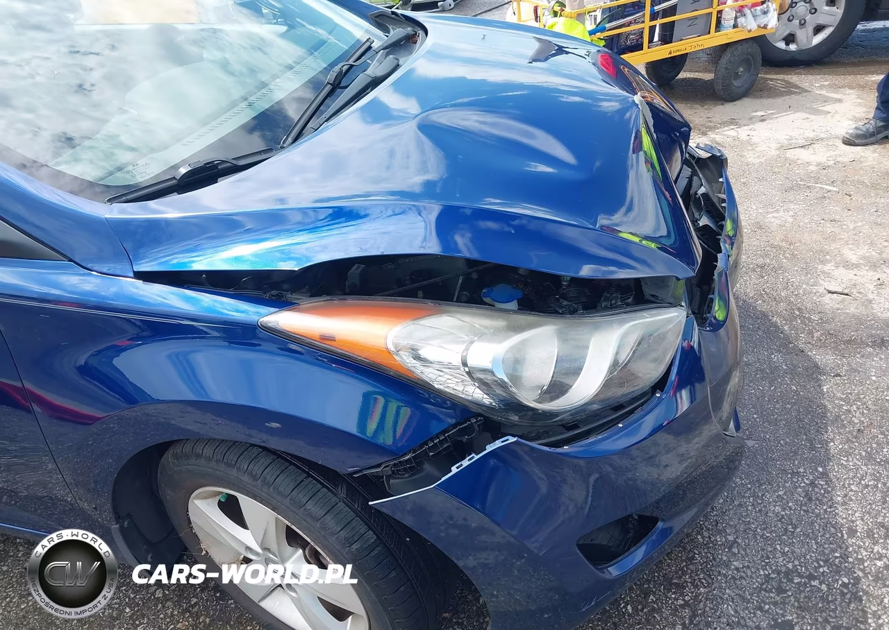 2013 Hyundai Elantra Gls VIN:KMHDH4AE4DU557452 - 19