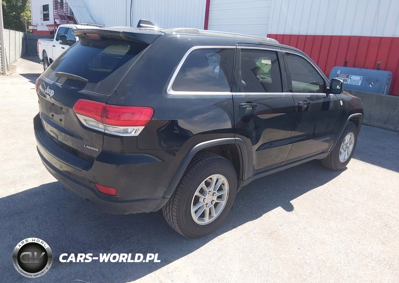 2019 Jeep Grand Cherokee Laredo E 4X4 VIN:1C4RJFAG8KC754235 - 4