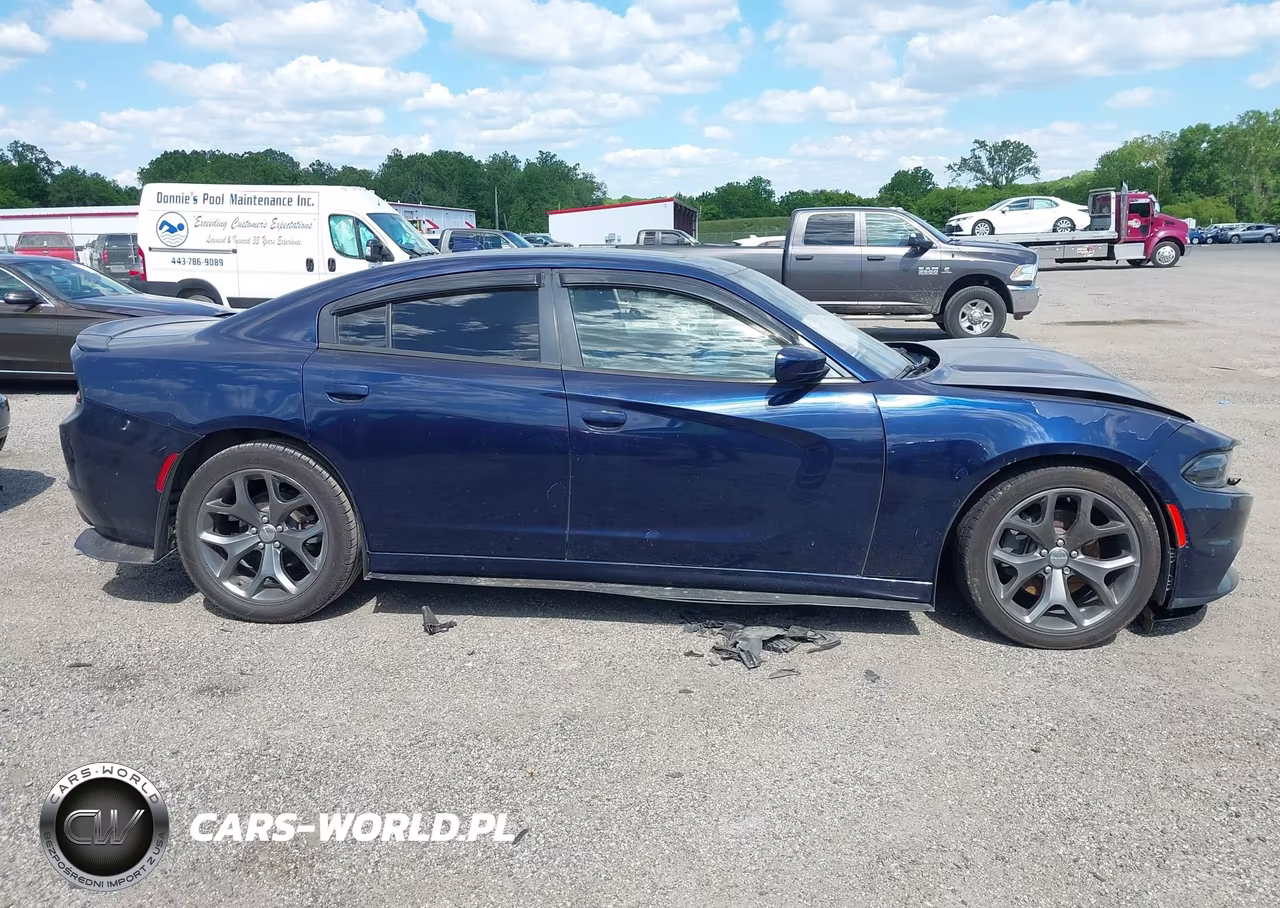 2015 Dodge Charger R-T VIN:2C3CDXCT5FH915628 - 13