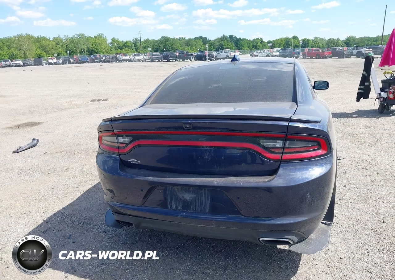 2015 Dodge Charger R-T VIN:2C3CDXCT5FH915628 - 16