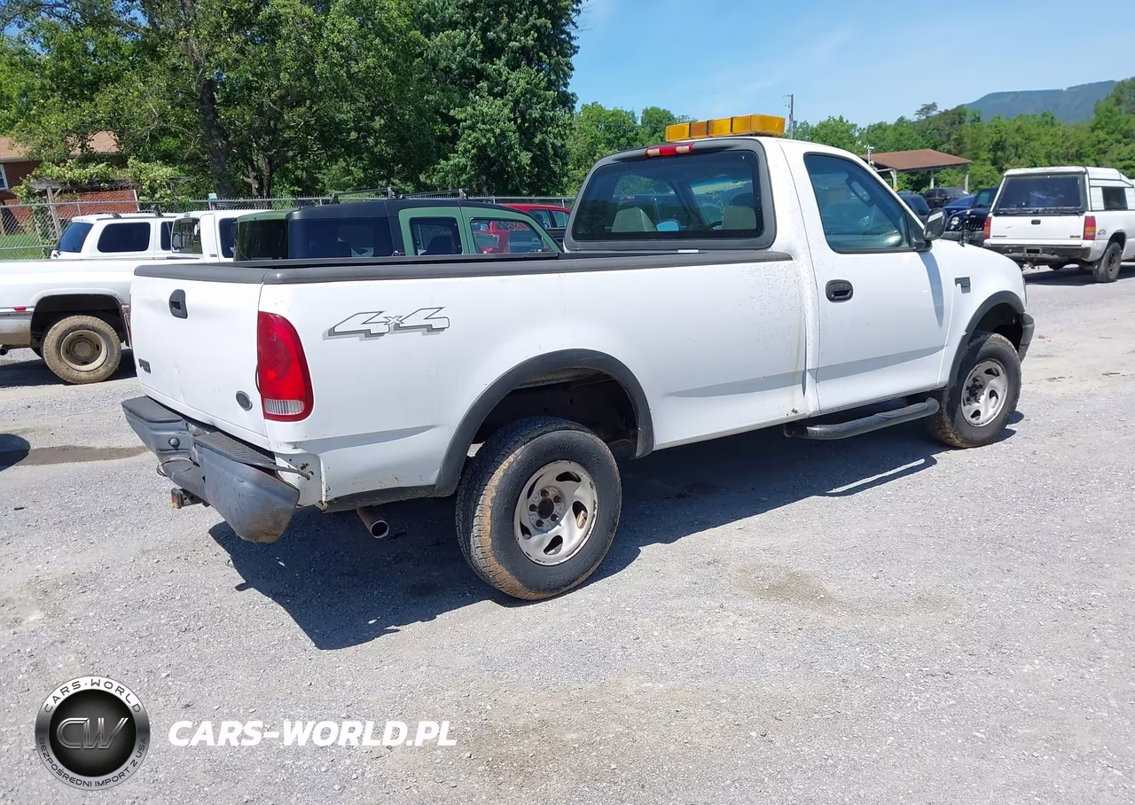 2003 Ford F-150 Xl-Xlt VIN:1FTRF18W53NB06469 - 4