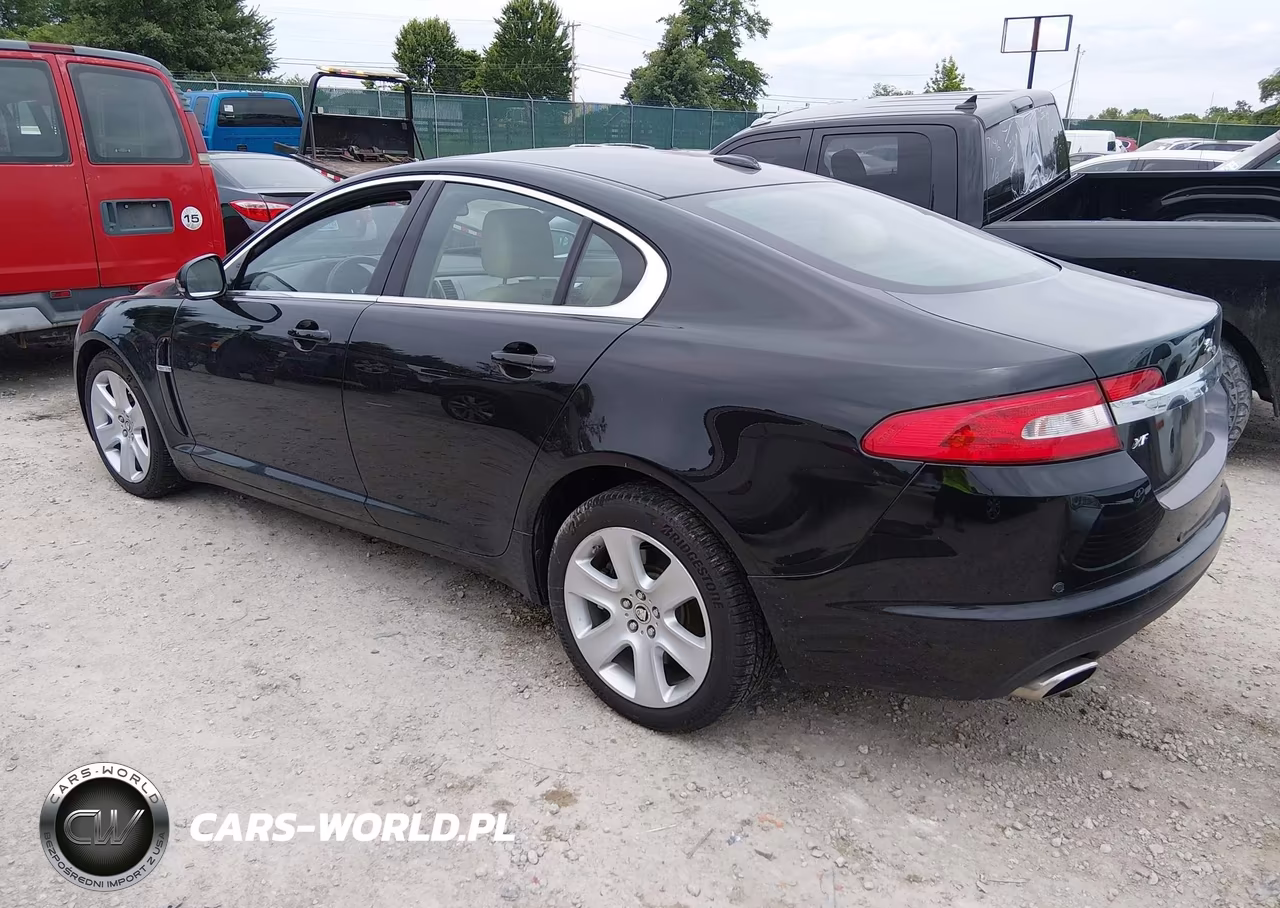 2010 Jaguar Xf VIN:SAJWA0FA1AHR65915 - 3