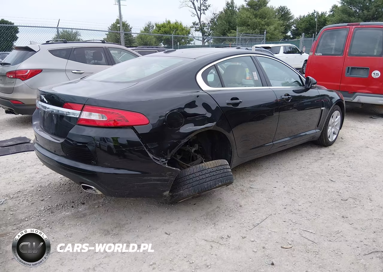 2010 Jaguar Xf VIN:SAJWA0FA1AHR65915 - 4
